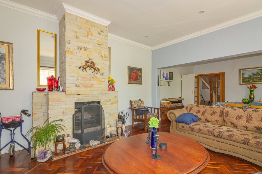 4 Bedroom Property for Sale in Wilgenhof Free State